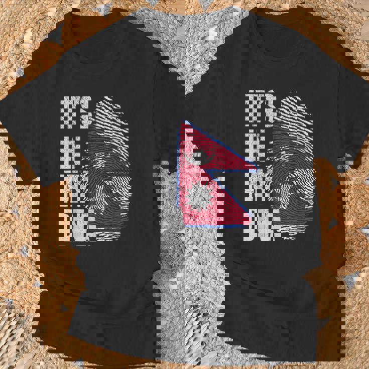 It's In My Dna ネパール ネパール国旗 指紋 Tシャツ 高齢者への贈り物