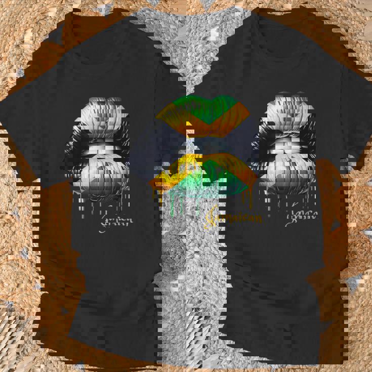 Lips Jamaican Flag Jamaica Love Travelacation Tシャツ 高齢者への贈り物
