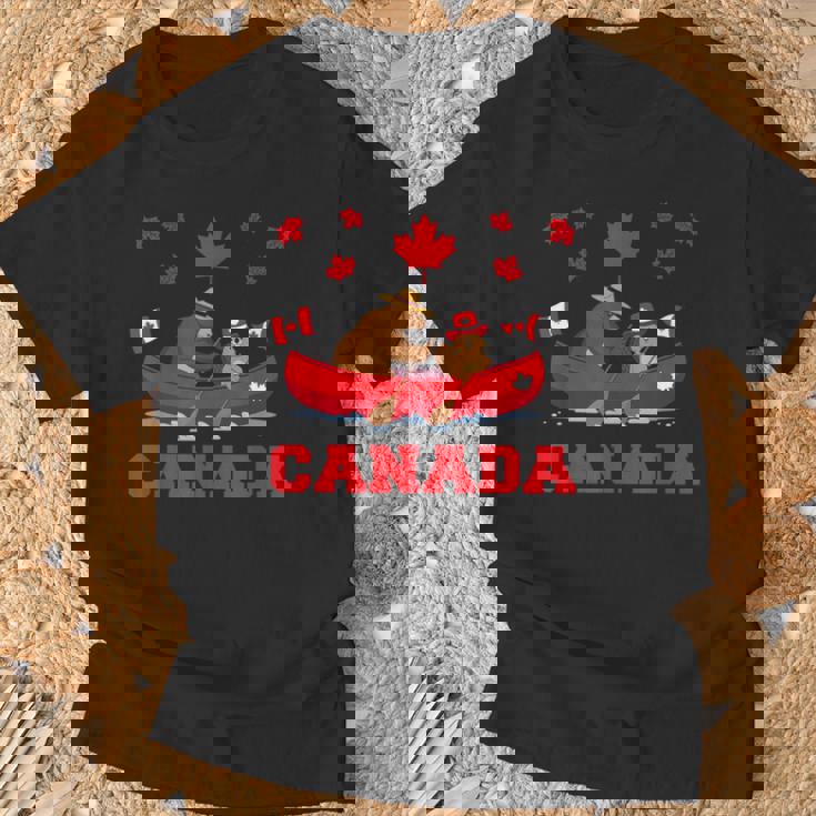I Love Canada Cool Canada Bear & Chipmunk Cartoon Graphic Tシャツ 高齢者への贈り物