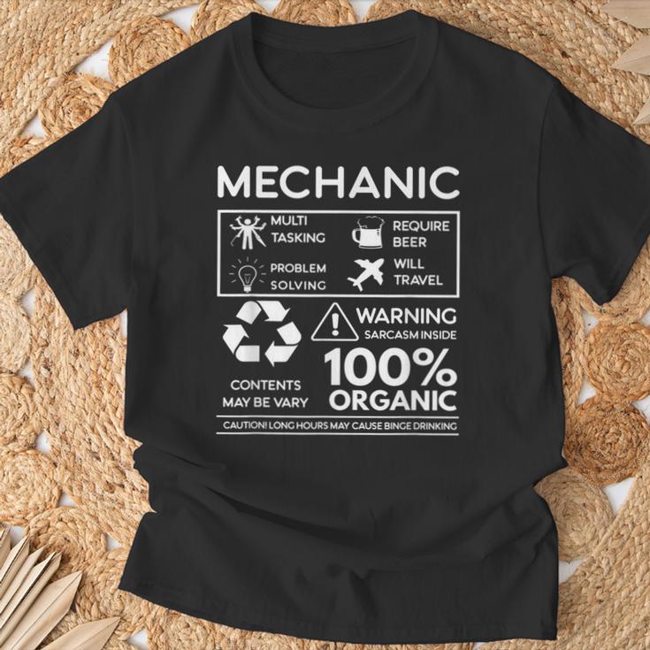 Mécanicien Cadeau Multi-Tâches Nécessite De La Bière T-Shirt Cadeaux pour les vieillards