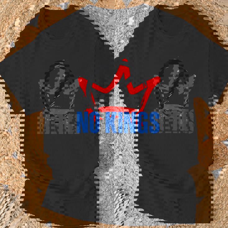 No Kings Tシャツ 高齢者への贈り物