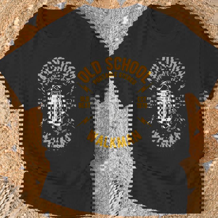 Oldchool Walkman Rocknroll And Music Tシャツ 高齢者への贈り物