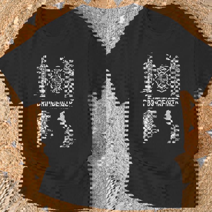 Proud 消防士 消防用品 グラフィック シンボル 消防士 長袖tシャツ Tシャツ 高齢者への贈り物