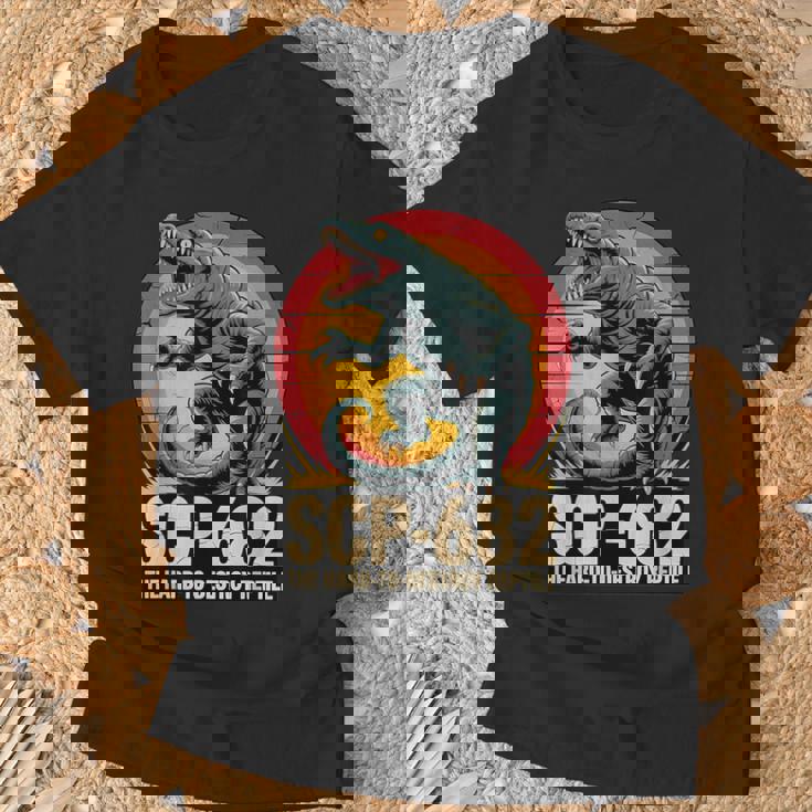 Scp-682 破壊しづらい爬虫類モンスターcpファンデーション Tシャツ 高齢者への贈り物