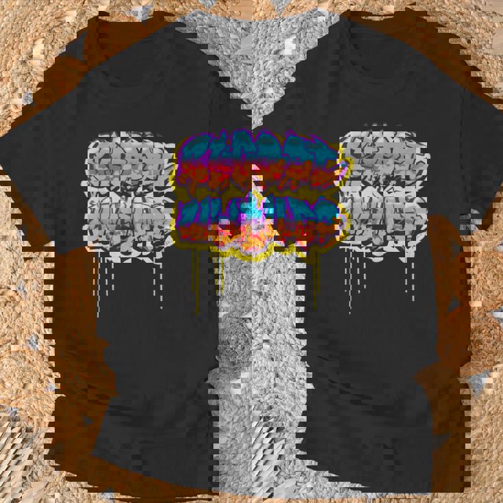 Street Culture グラフィティ・スタイルのアーバン・ストリートウェア Tシャツ 高齢者への贈り物