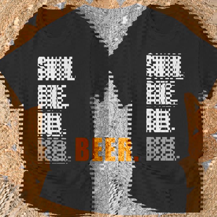 Swim Bike Run スイム バイク ラン ビール トライアスロン トライアスロン スポーツ メンズ レディース Tシャツ 高齢者への贈り物