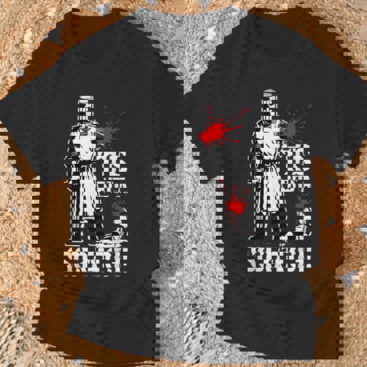 Tis But Acratch 面白い 中世の戦士 ユーモア 騎士 Tシャツ 高齢者への贈り物