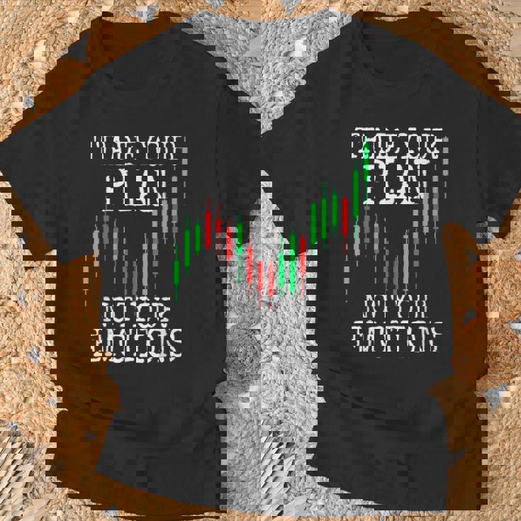 Trade Your Plan Not Your Emotions トレーディング投資家トレーダー株式証券取引所 Tシャツ 高齢者への贈り物