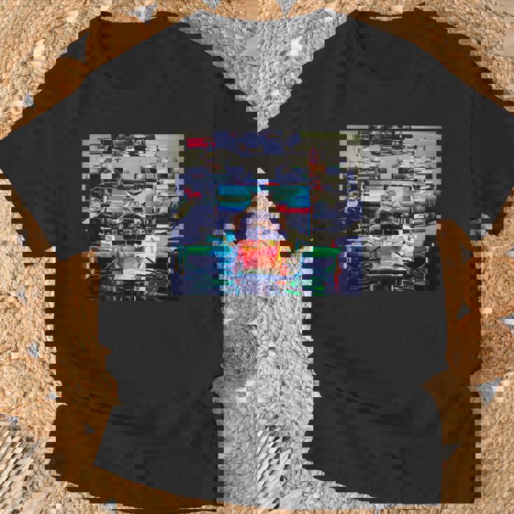 Trendy Formula One Kitty Poster Tシャツ 高齢者への贈り物