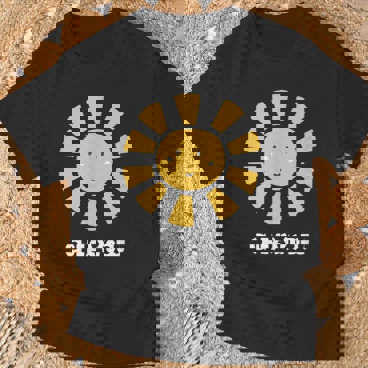 おはよう ご挨拶 お日様 おひさま 太陽 かわいい イラスト Tシャツ 高齢者への贈り物