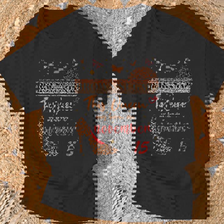 この女王は11月15日の誕生日ブラウンシュガーで生まれました。 長袖tシャツ Tシャツ 高齢者への贈り物