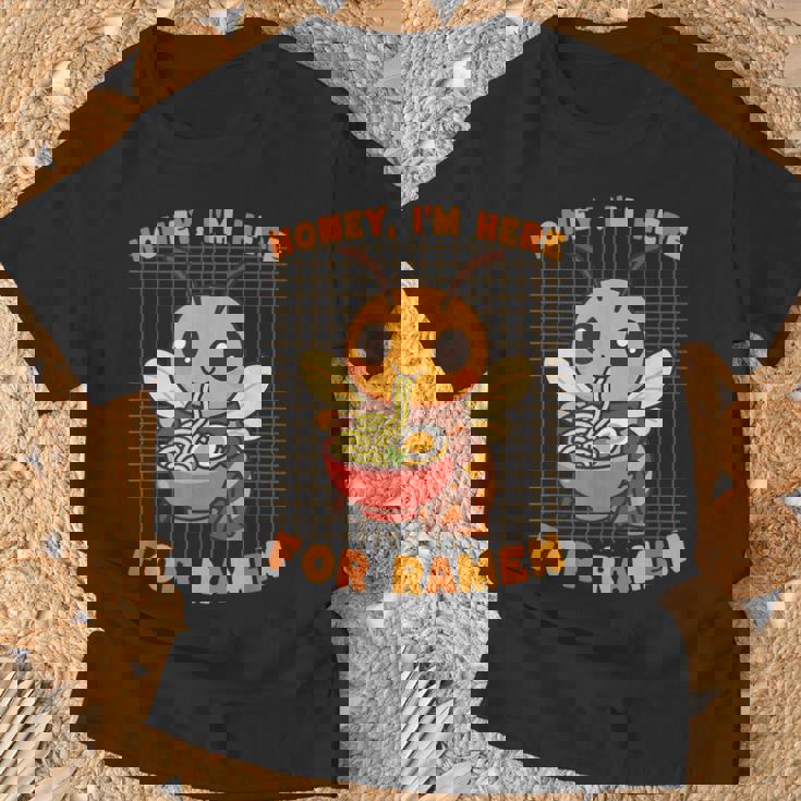 はちみつラーメン好き かわいい 食通アート 蜂 Tシャツ 高齢者への贈り物