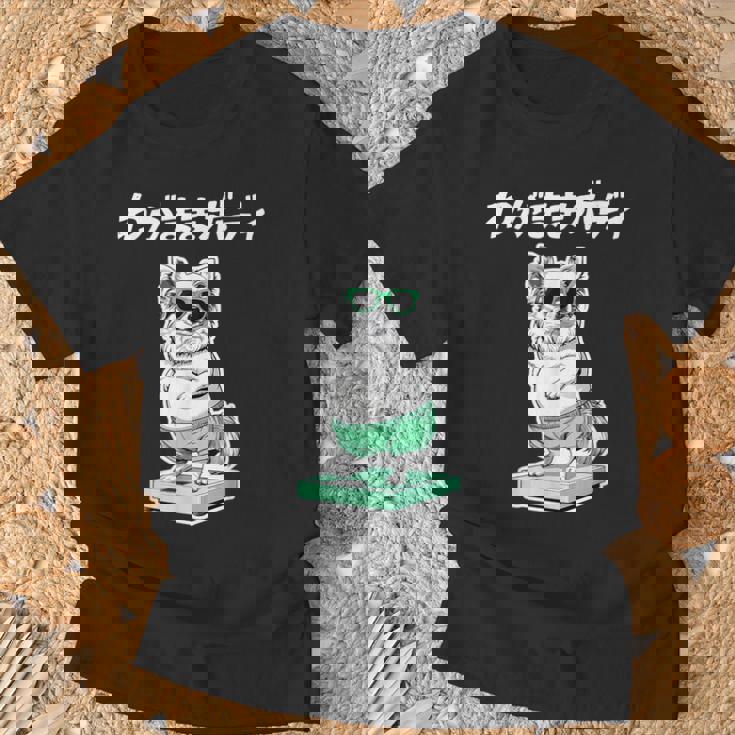 わがままボディ チワワ グッズ 犬 おもしろ 面白い ネタ 笑える ぽっちゃり Tシャツ 高齢者への贈り物