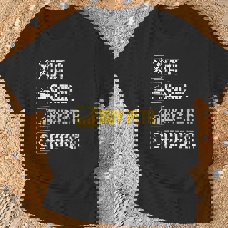 イートスリープインベストベスト Pltr購入パランティア投資。 Tシャツ 高齢者への贈り物