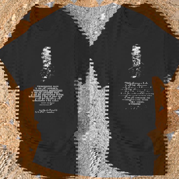 ウィンストン・チャーチル Wehall Neverurrender 引用 Tシャツ 高齢者への贈り物