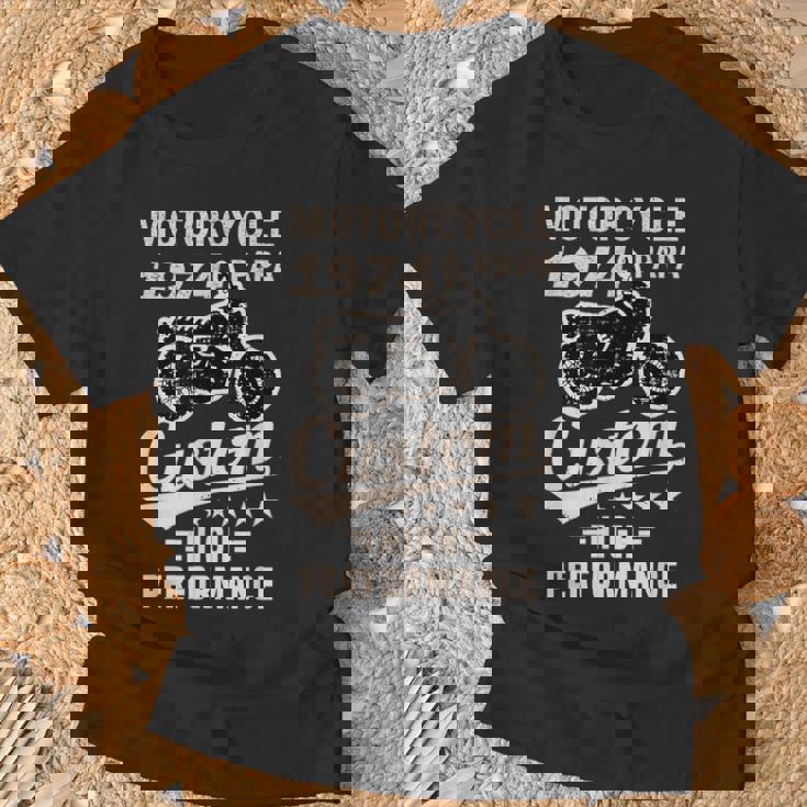 オートバイ バイク 2輪車 お父さん 祖父 1974年 生まれ 誕生日 ヴィンテージ 服 Tシャツ 高齢者への贈り物