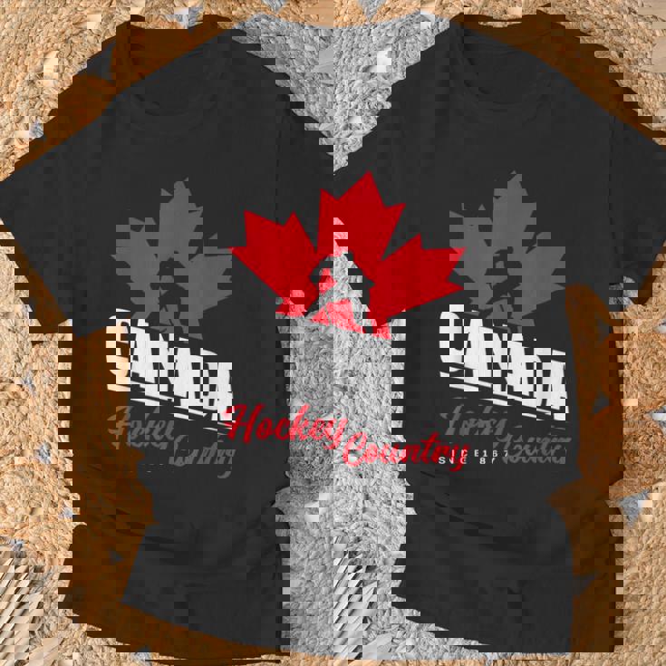 カナダホッケー メープルリーフ アイスホッケー選手 カナダ Tシャツ 高齢者への贈り物