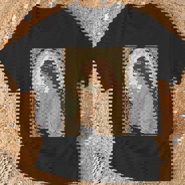 コーヒー好きのミュシャ風のアールヌーボー Tシャツ 高齢者への贈り物