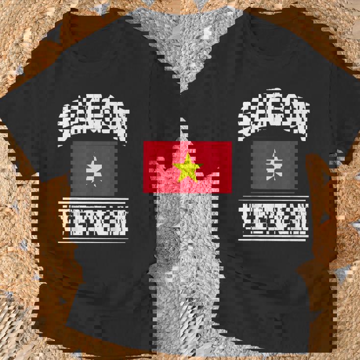 サイゴン ベトナム ホーチミン市 お土産 ベトナム国旗 Tシャツ 高齢者への贈り物