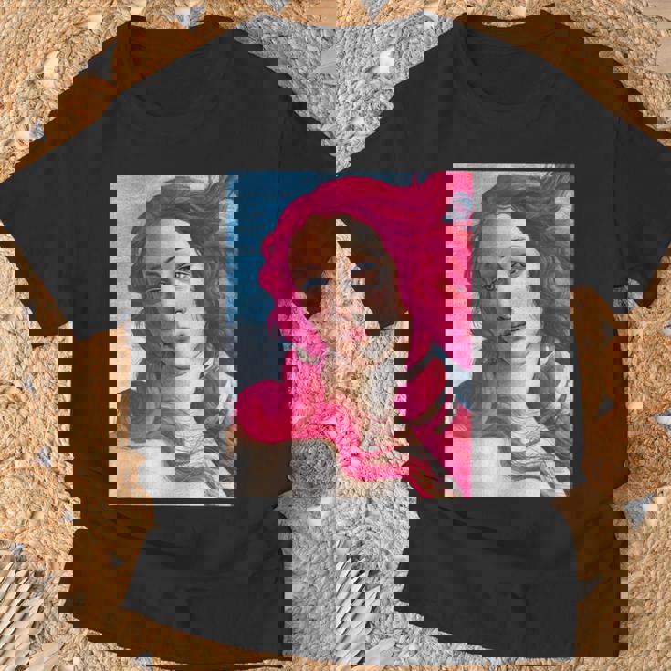 サンドロ・ボッティチェリ作 ピンクの髪の金星 Tシャツ 高齢者への贈り物