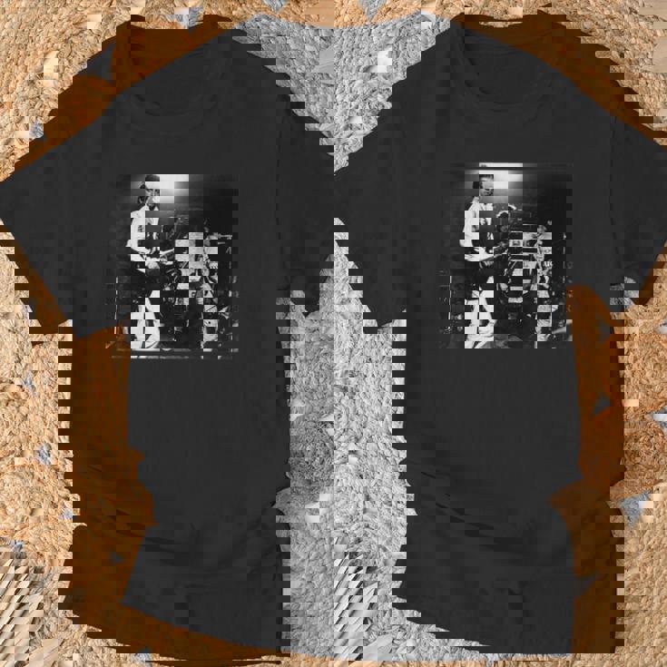 ザ・クラッシュ・アイ・ファイト・ザ・ロー・ホワイト・ライオット・ツアー Tシャツ 高齢者への贈り物