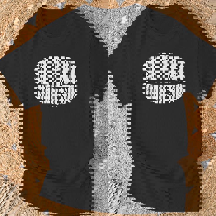 シックスパックは近日公開予定ix Pack Comingoon Tシャツ 高齢者への贈り物