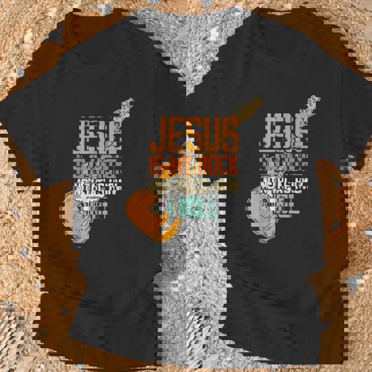 ジーザス・イズ・マイ・ロック・アンド・ザット・イズ・ハウ・アイ・ロール クリスチャン Tシャツ 高齢者への贈り物