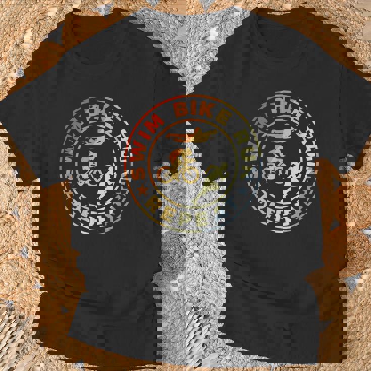 スイム・バイク・ラン・リピート レトロヴィンテージ トライアスリート・トライアスロン用 Tシャツ 高齢者への贈り物
