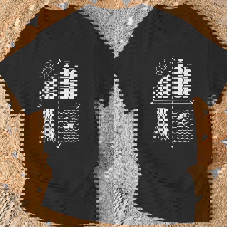 スキューバダイビングギア 水中ダイバー スキューバダイバー Tシャツ 高齢者への贈り物