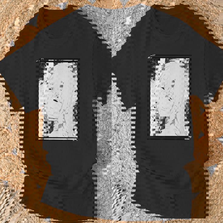 ダーリン日本アニメ ゼロツーノベルティ Tシャツ 高齢者への贈り物