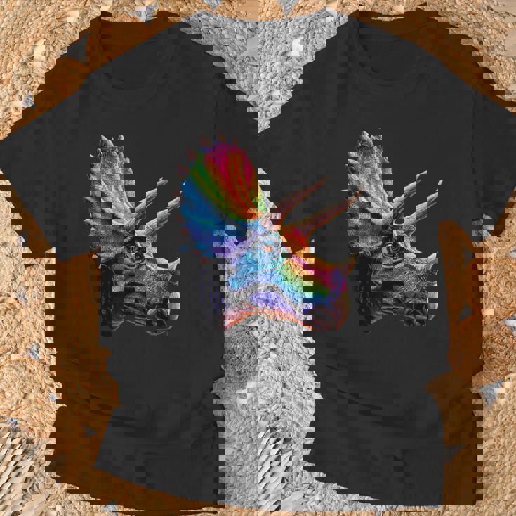 トリケラトプス 恐竜大好き かわいいトリケラトプス Tシャツ 高齢者への贈り物