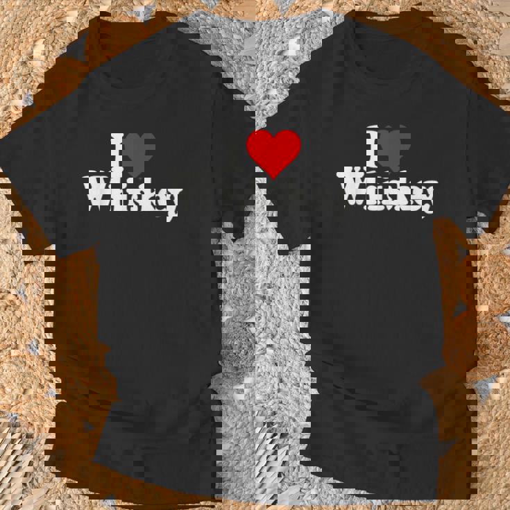 ハートウイスキーウイスキーが大好き Tシャツ 高齢者への贈り物