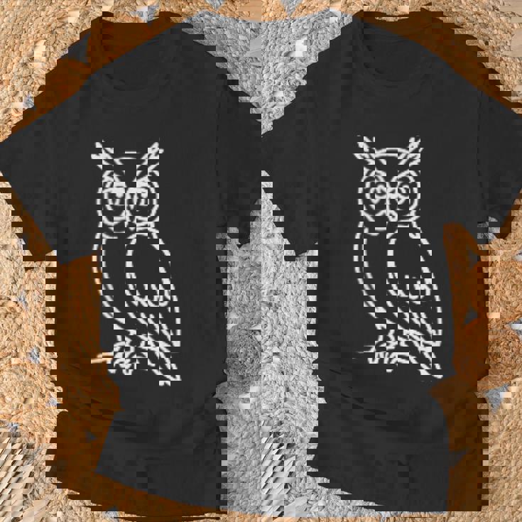 フクロウ ミニマリストバッジ パッチラインアート Tシャツ 高齢者への贈り物