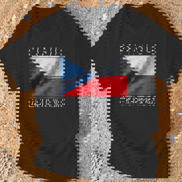 プラハtシャツ 素敵なチェコ共和国の国旗 お土産 Tシャツ 高齢者への贈り物