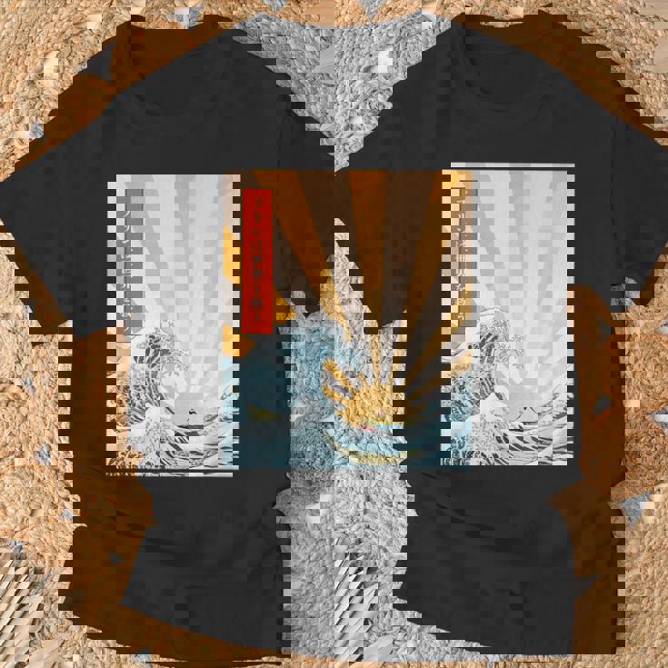 プリン 地球 日本語 浮世絵 和風デザイン 和柄 プリンは世界を救う Tシャツ 高齢者への贈り物