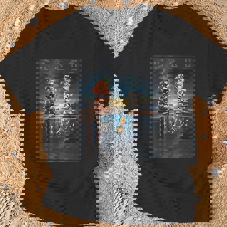 プードルとチワワのユニークなイカ釣りデザイン Tシャツ 高齢者への贈り物