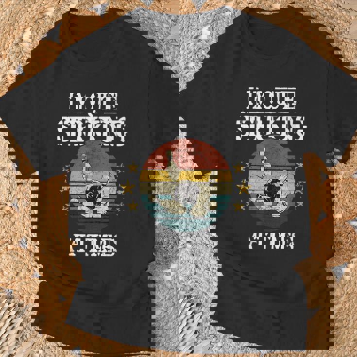 ボウリング私はかなり印象的です面白いビンテージボウラーダジャレ Tシャツ 高齢者への贈り物