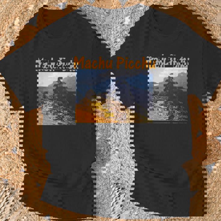 マチュピチュペルー遺跡 日の出 Tシャツ 高齢者への贈り物