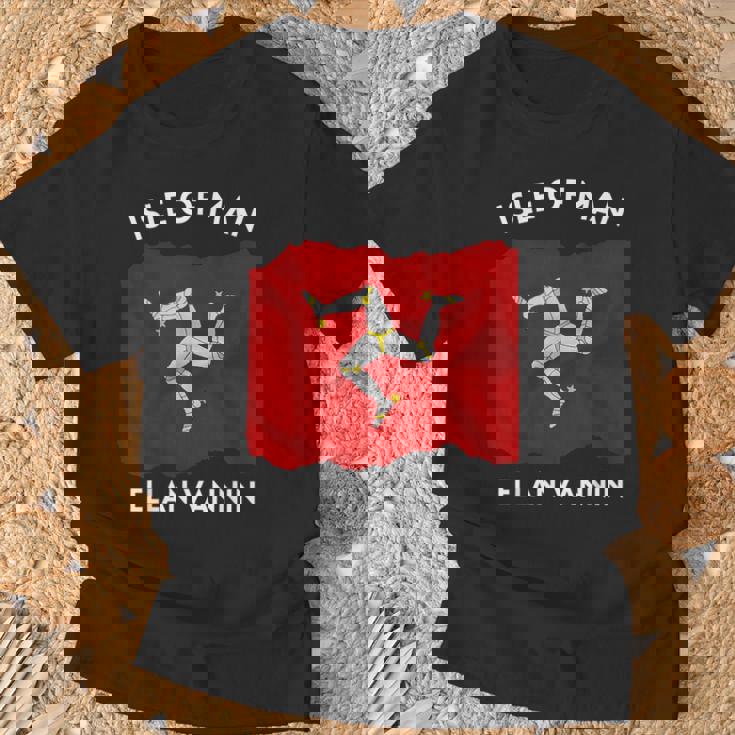 マン島国旗 マンクス語「エラン・ヴァンニン」トリスケリオン Tシャツ 高齢者への贈り物