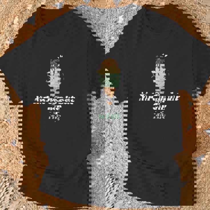 ミント・チョコレート・チップ・アイスクリームは人生だ Tシャツ 高齢者への贈り物