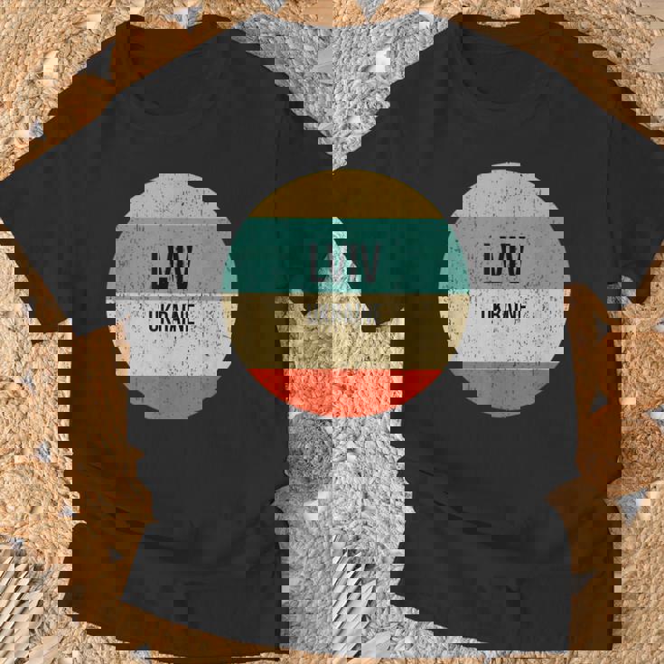 リヴィヴ・ウクライナ Tシャツ 高齢者への贈り物