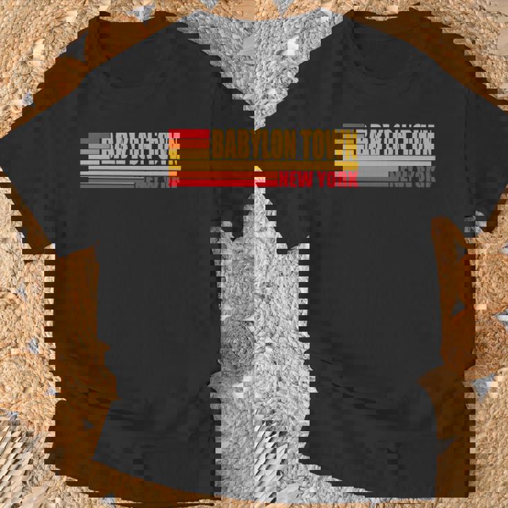 レッド レトロ ヴィンテージ バビロン タウン ニューヨーク州 Ny 長袖tシャツ Tシャツ 高齢者への贈り物