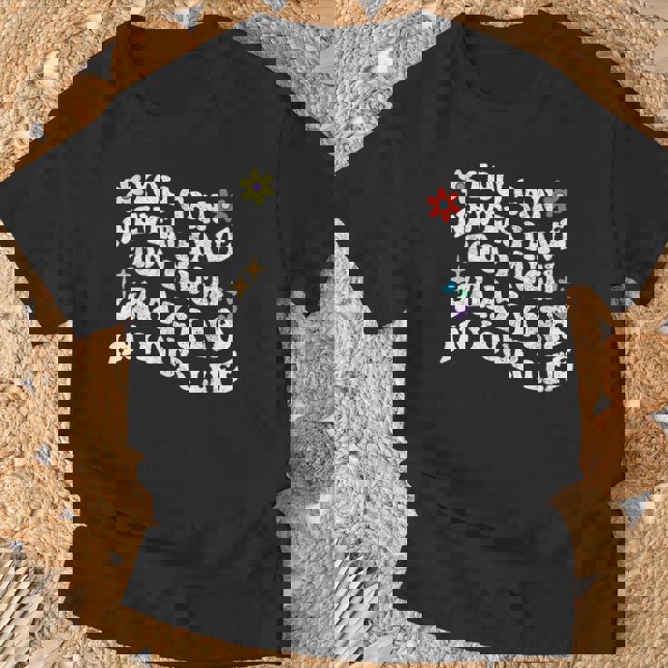 レトログルーヴィーなあなたは、決してあまりにも多くのgrazynaを持つことはできません Tシャツ 高齢者への贈り物