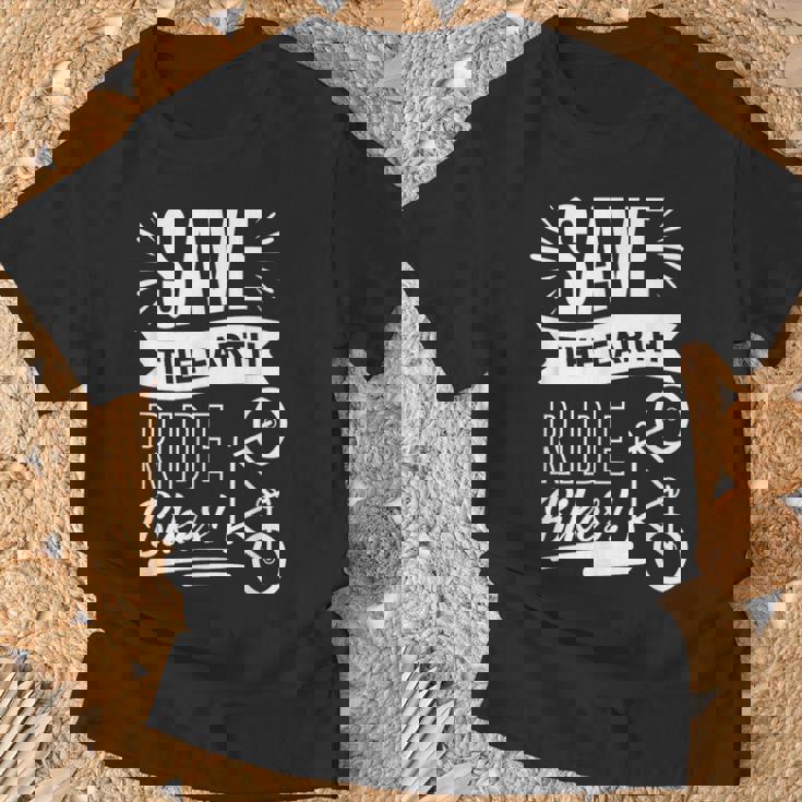 地球を救おう 自転車に乗ろう Tシャツ 高齢者への贈り物