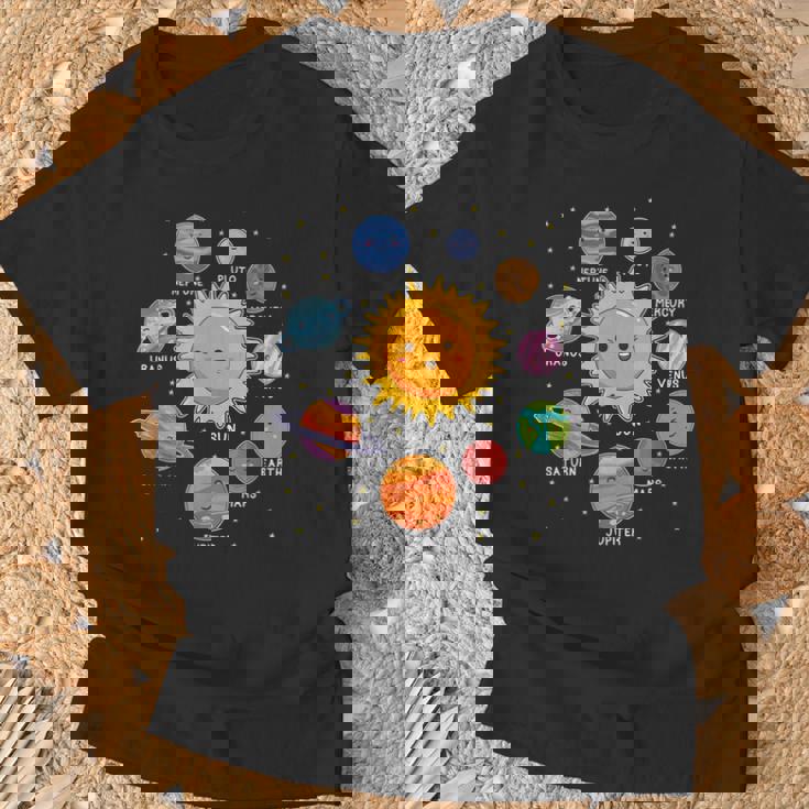 太陽系 惑星 宇宙 惑星 男の子 女の子 幼児 Tシャツ 高齢者への贈り物