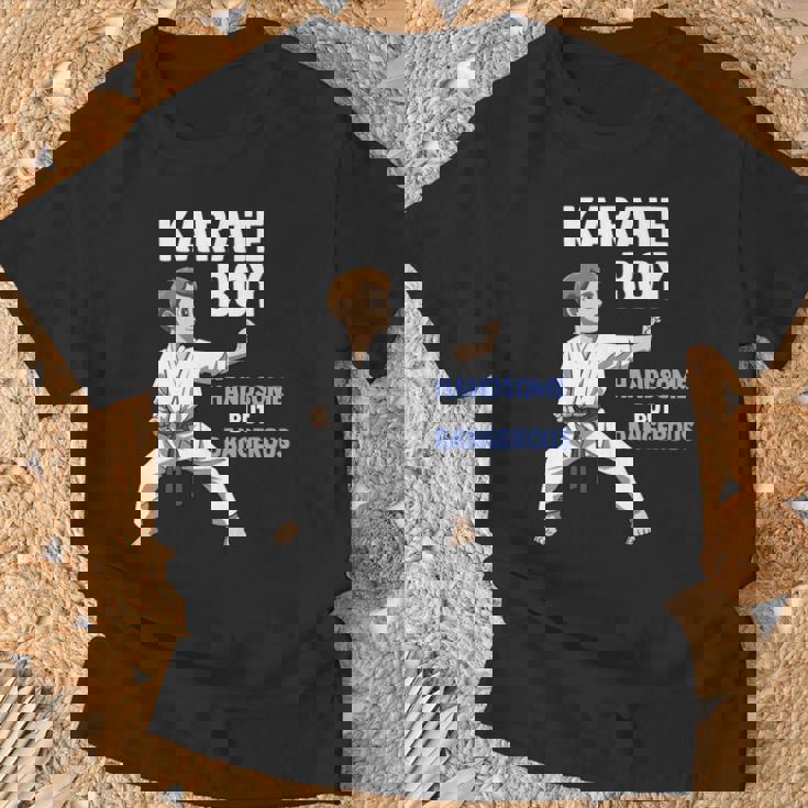 少年空手 キッズ空手ファイター格闘技 長袖tシャツ Tシャツ 高齢者への贈り物