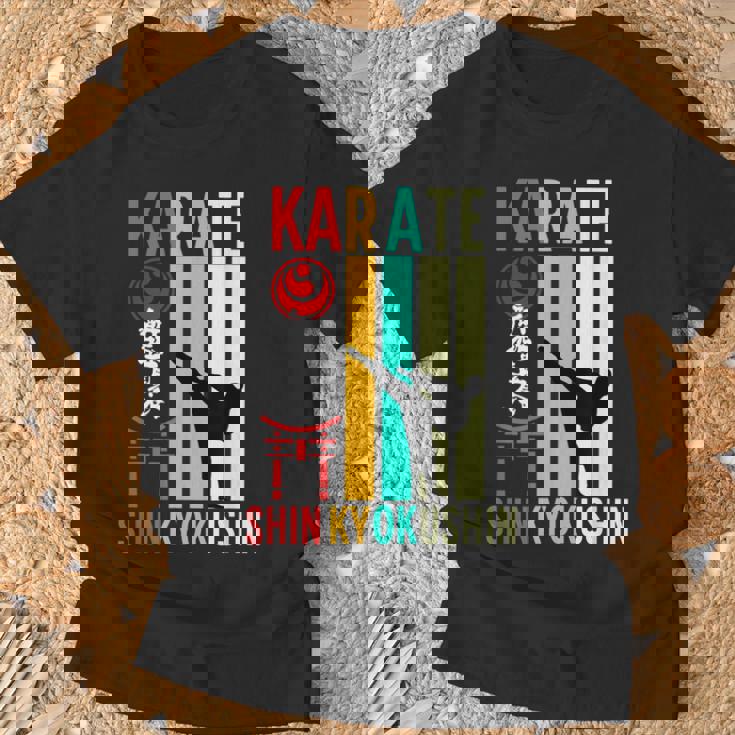 新極真 空手 緑健二 トレーニング いちげき きゅう Tシャツ 高齢者への贈り物