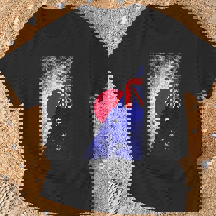 日本とオーストラリアの国旗 日本オーストラリア。 Tシャツ 高齢者への贈り物