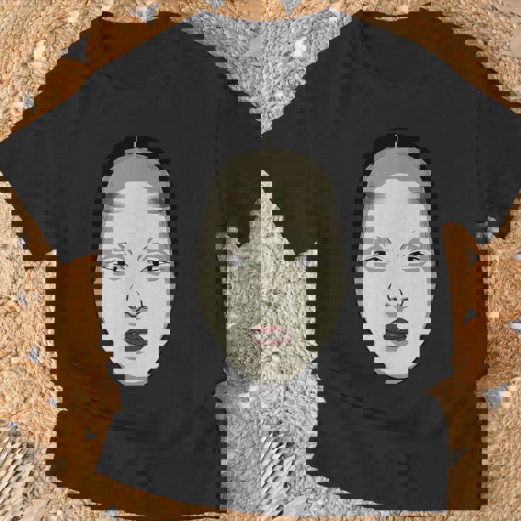 日本の能面 若女や若い女 Tシャツ 高齢者への贈り物