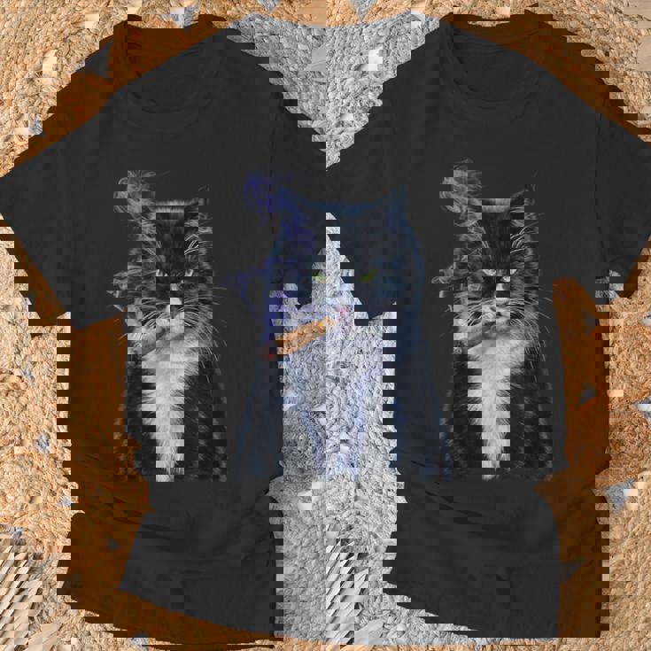 猫 ネコ ボス たばこ ねこ Tシャツ 高齢者への贈り物